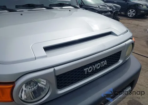 2007 Toyota Fj Cruiser z USA, uszkodzony, nr VIN JTEBU11F670053457